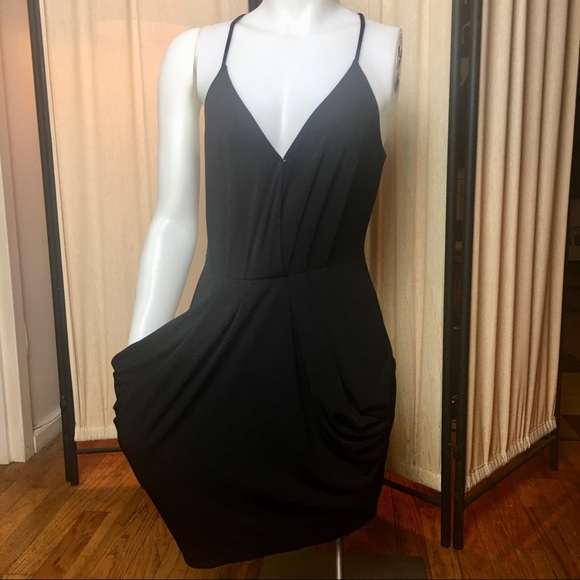 BCBGeneration Dresses & Skirts - BCBG gen. dress w pockets & adjustable neckline